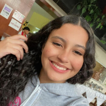 Babysitter in São Paulo (São Paulo): Isabelly