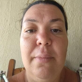 Babysitter in Votuporanga: Camila