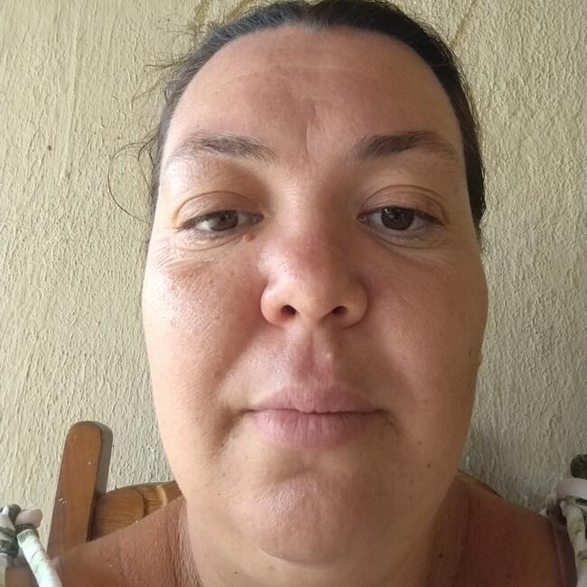 Babysitter in Votuporanga: Camila