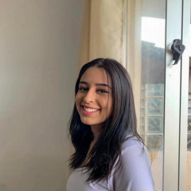 Babá em Curitiba: Nara