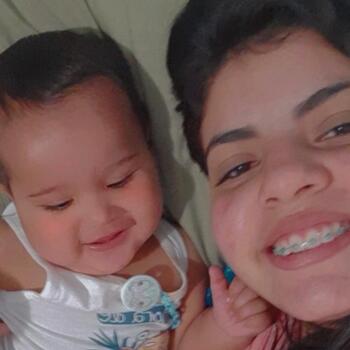 Babá em Guarulhos: Evellyn