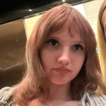 Babysitter in Irvine (California): Annika