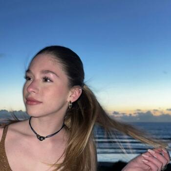 Babysitter in Le Plessis-Robinson: Kelly