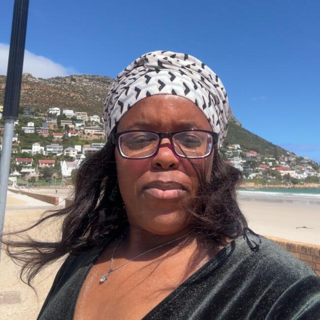 Babysitter in Cape Town: Brenda