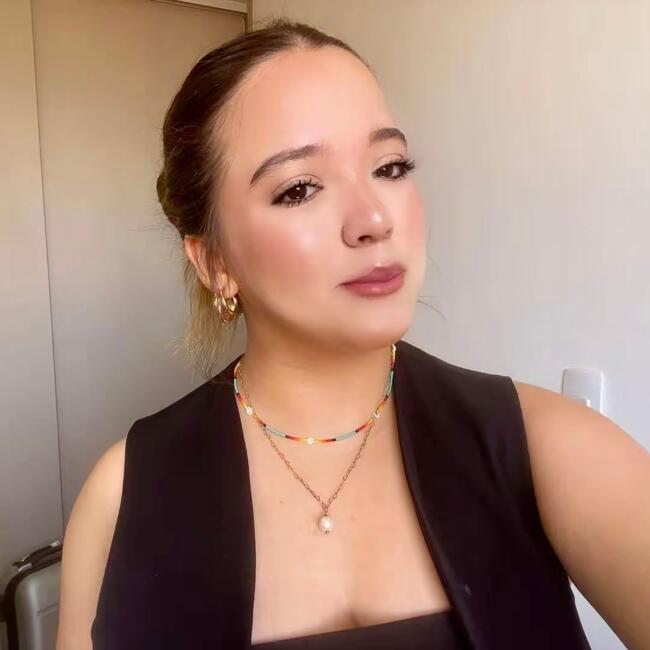 Babysitter in Rio Verde: Anna Clara