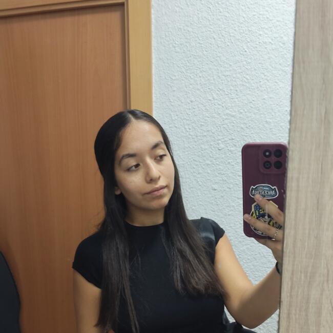 Nanny in Montmeló: Selene