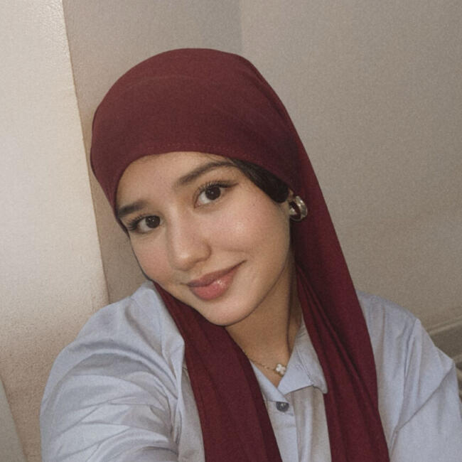 جليسة أطفال في الدار البيضاء: Noura
