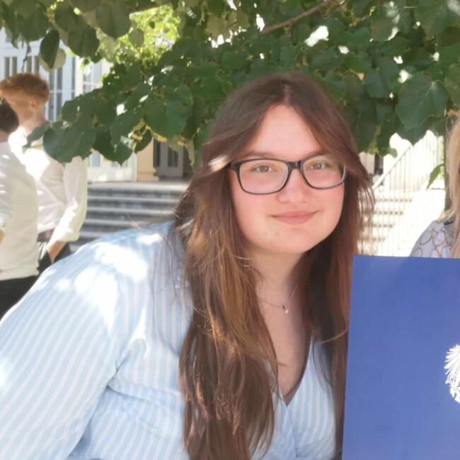 Babysitter in Theresienfeld: Carolina