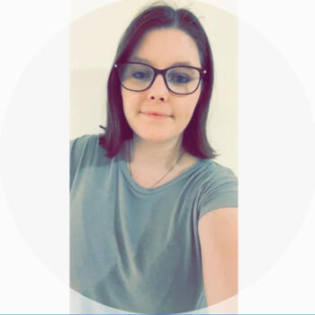 Babysitter Canberra: Zali Cockerill