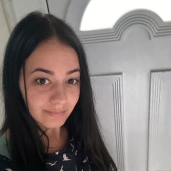 Babysitter in Budapest: Cintia