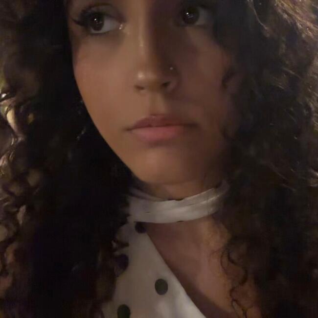 Babysitter in Montpellier: Camelia