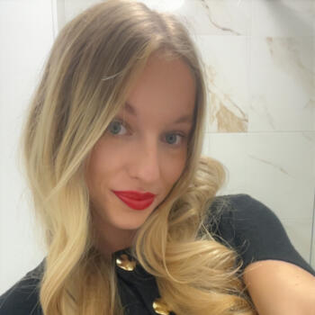 Babysitter in Tours: Louise