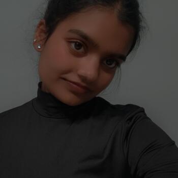 Baby-sitter in Oshawa: Nandani