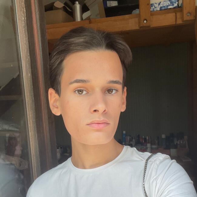 Babysitter in Lucan: Bilael