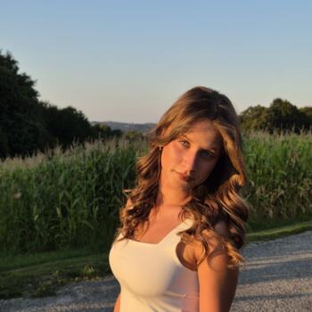 Babysitter in Ptuj: Lana