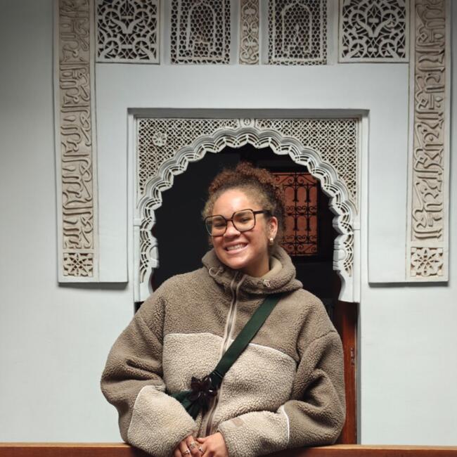 Babysitter in Brüssel: Anne-charlotte