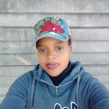 Babysitter in Gweru: Mercy