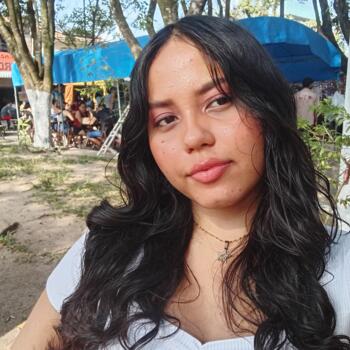 Babysitter in Belém: Ana claudia