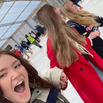 Babysitter Swords: Holly