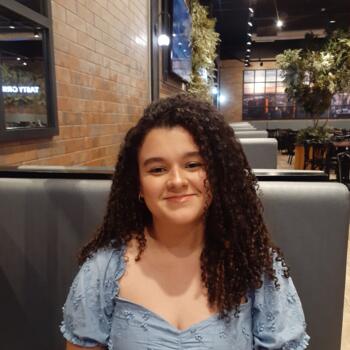 Babysitter in Suzano: Sarah