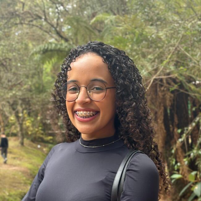 Babysitter in São Paulo: Alessandra