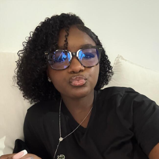 Babysitter in Algueirão: Ana Clara