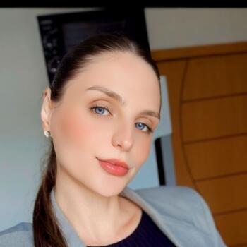 Babysitter in Cork: Pyetra