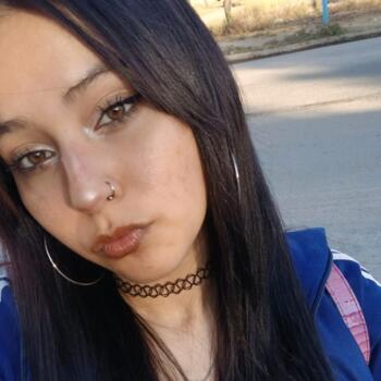 Babysitter in La Rioja: Ariana solange