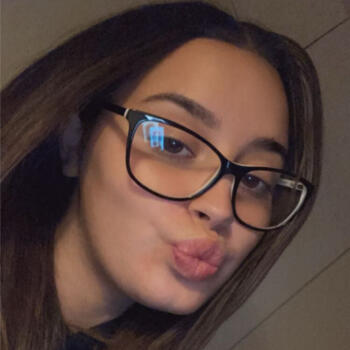 Babysitter in Sint-Pieters-Leeuw: Lara