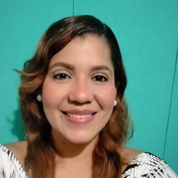 Babysitter Peña Blanca: María Del Carmen