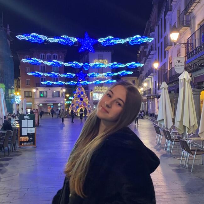 Niñera en Teruel: Nuria