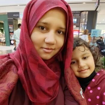 Babysitter Auckland: Hafiza Maliha