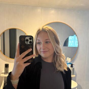 Nounou à Zele: Kitana