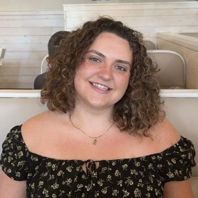 Babysitter in Galway: Kaitlyn