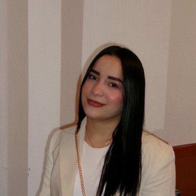 Nanny in Madrid: Yurley