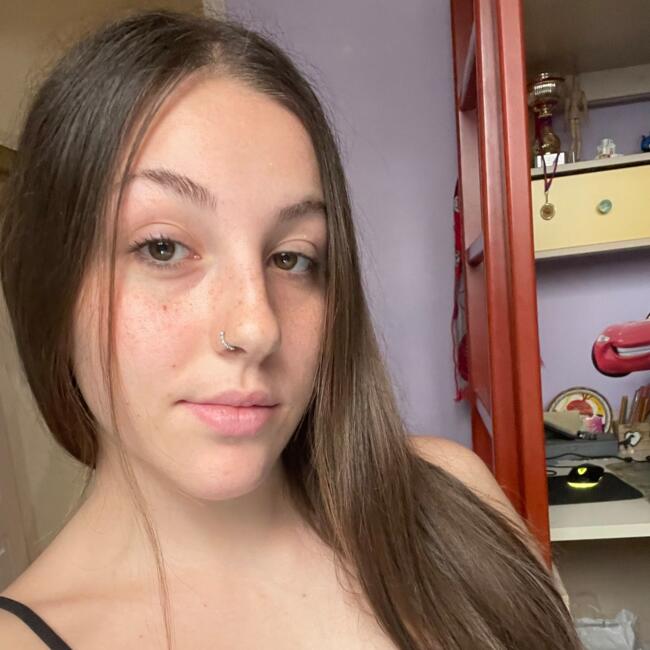 Babysitter στην περιοχή Κερατσίνι: Maria-Anastasia
