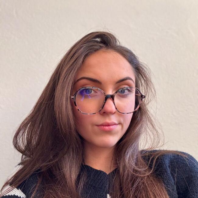 Babysitter in Lambesc: Léa