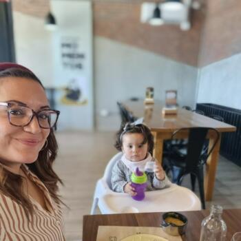 Δουλειά για babysitter στην περιοχή La Serena: δουλειά φύλαξης παιδιών Yessika