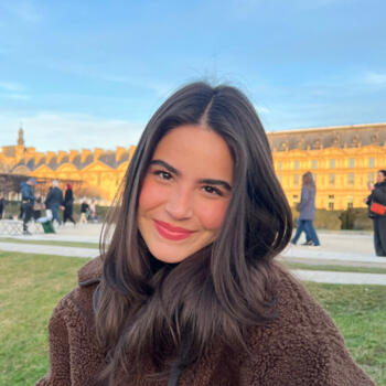Babysitter in Valencia: Mila