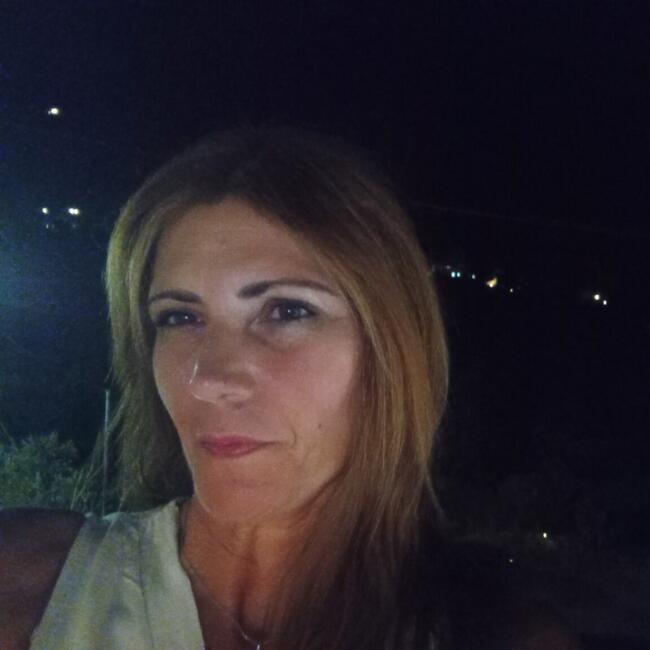 Nanny in Nea Makri: Athina
