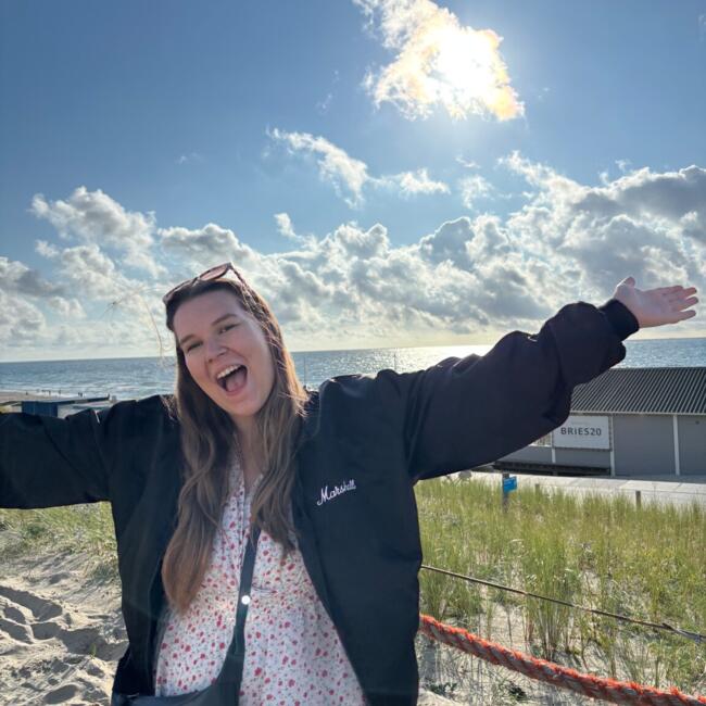 Oppas in Almelo: Femke