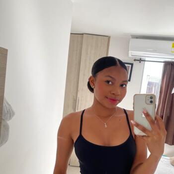Babysitter in Cartagena: Yeilin