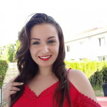 Baby-sitter Saint-Nazaire: Lea