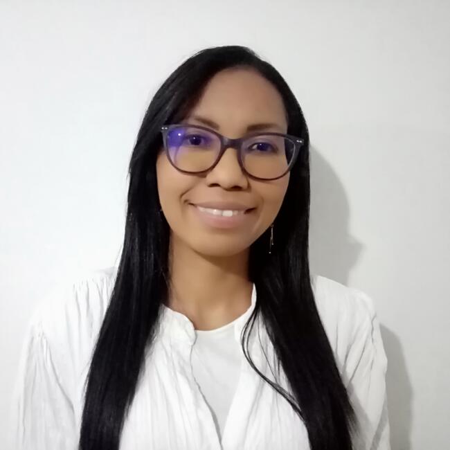 Niñera en Bogotá: Carmen Cecilia Anillo Bolaño