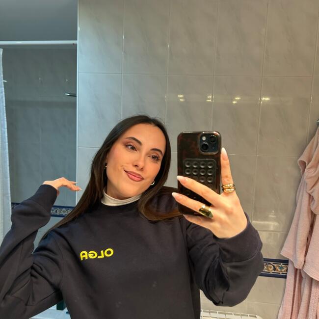 Babysitter in Grenoble: Olga