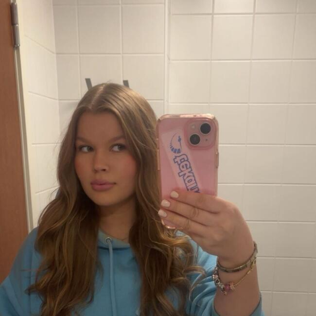 Lastenhoitaja Helsinki: Emmi