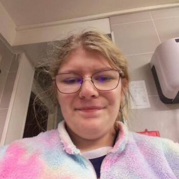 Babysitter in Savigny-sur-Orge: Madison