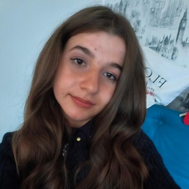 Babysitter in Iași: Miruna Teodora