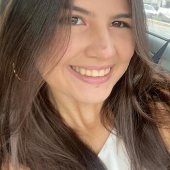 Babysitter in Montes Claros: Eduarda