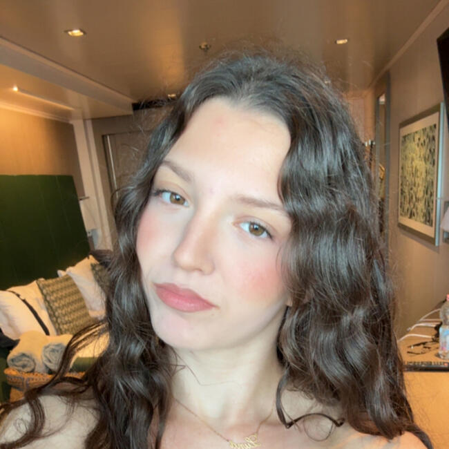 Babysitter in Fos-sur-Mer: Louna